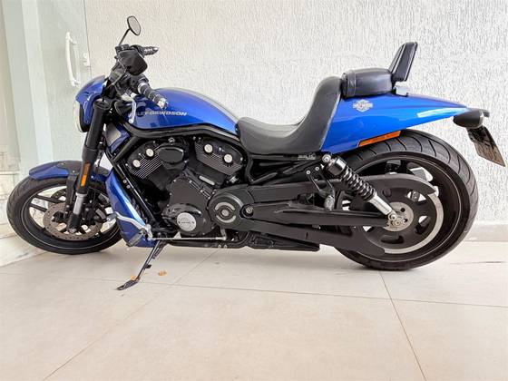 HARLEY-DAVIDSON V ROD NIGHT ROD ESPECIAL HARLEY-DAVIDSON V ROD NIGHT ROD ESPECIAL